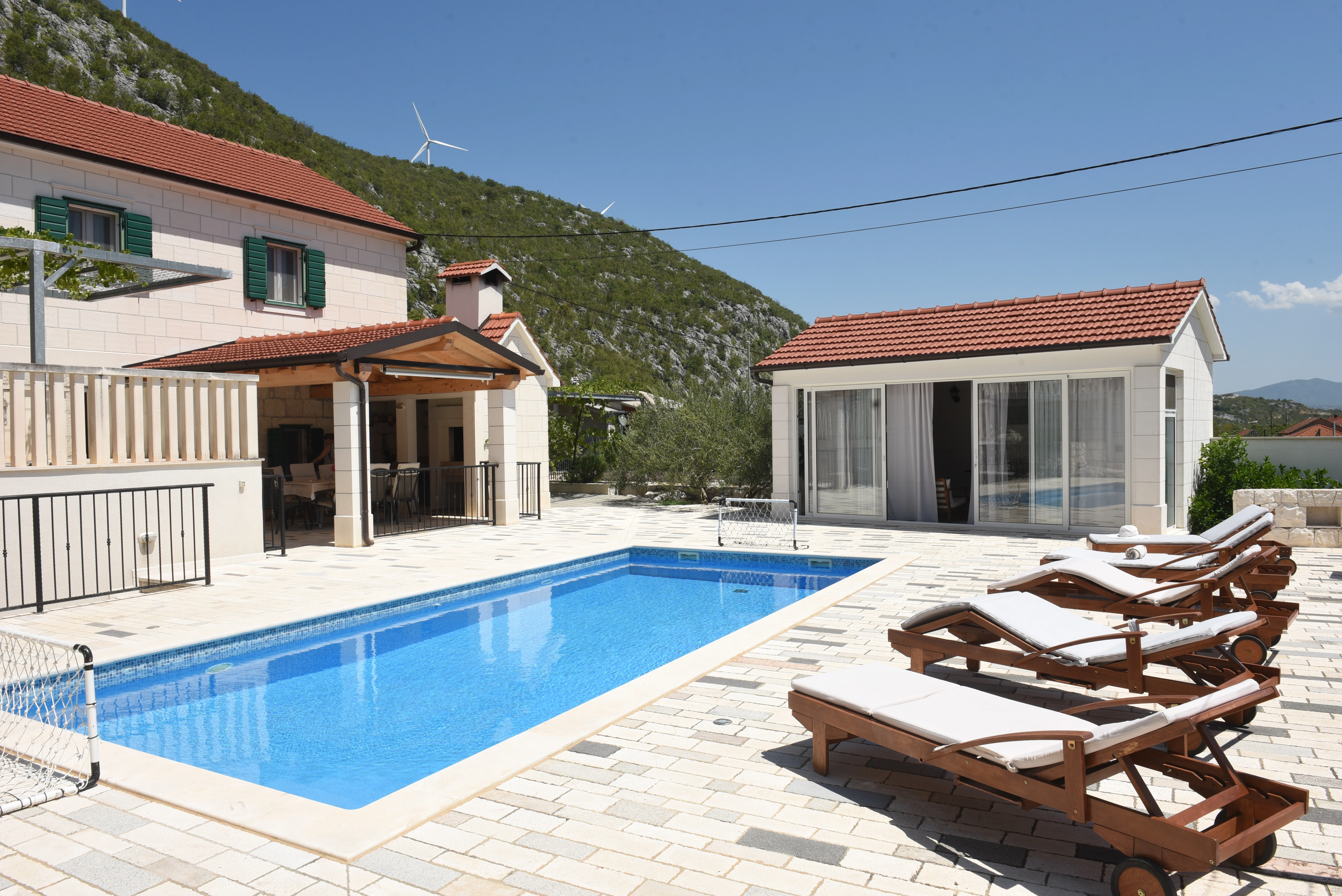 Sunny Coast Holiday House